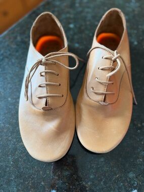 Anothersole Women's Leather Lace-Up Oxfords